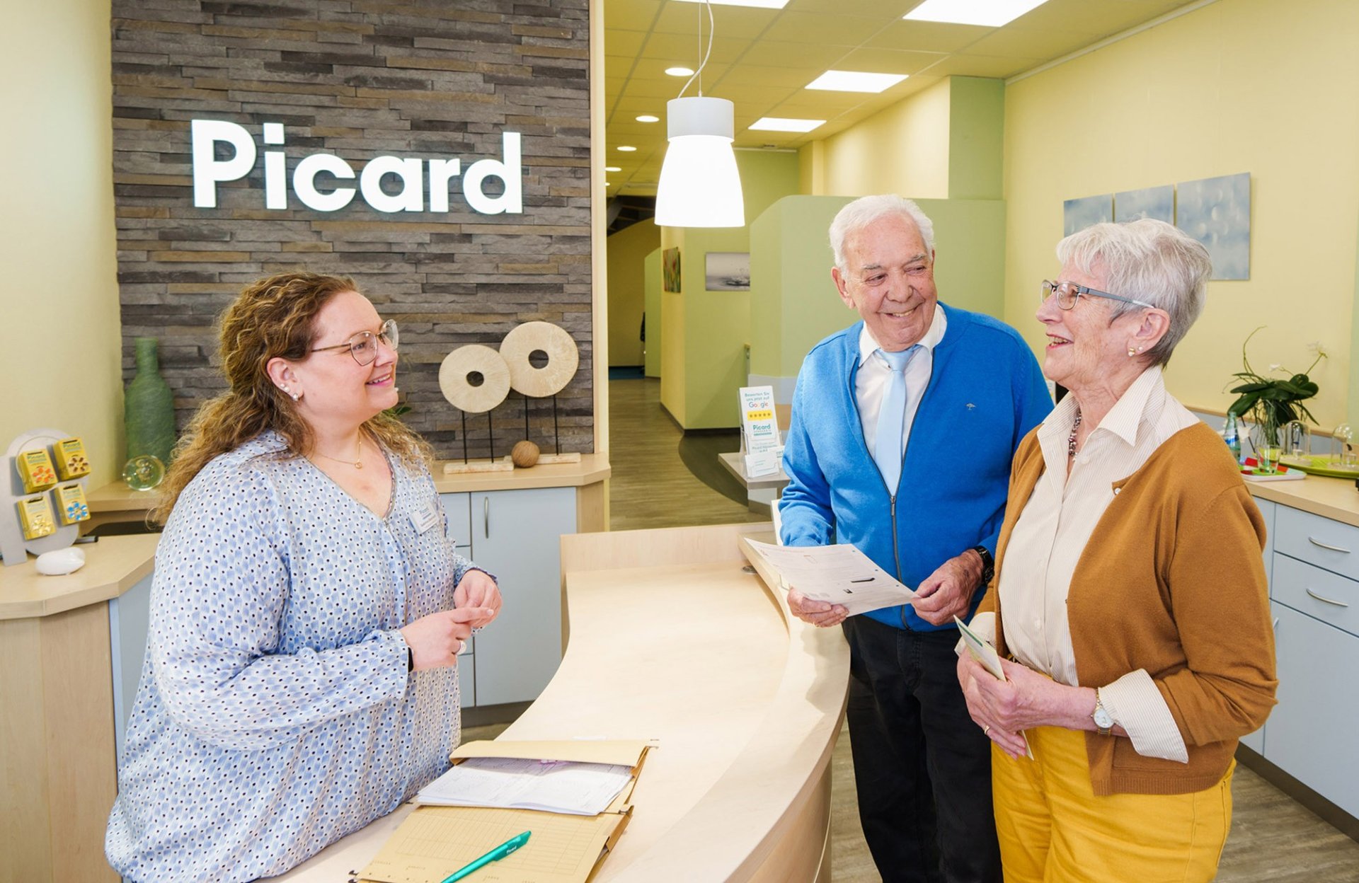 ratgeberbeitrag_28_versicherung_titelbild_v01_2000x1300